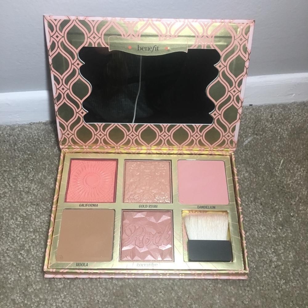 Benefit Blush Bar (limited edition!)